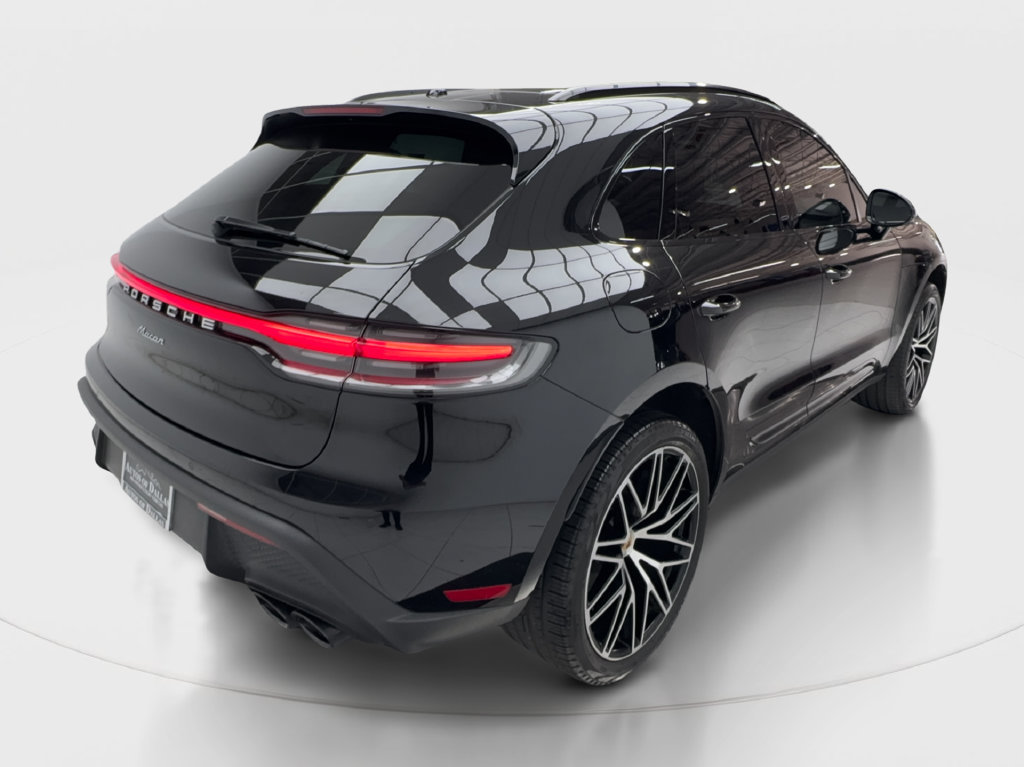 Used 2024 Porsche Macan w/ Premium Plus Package AWD/4WD image 8