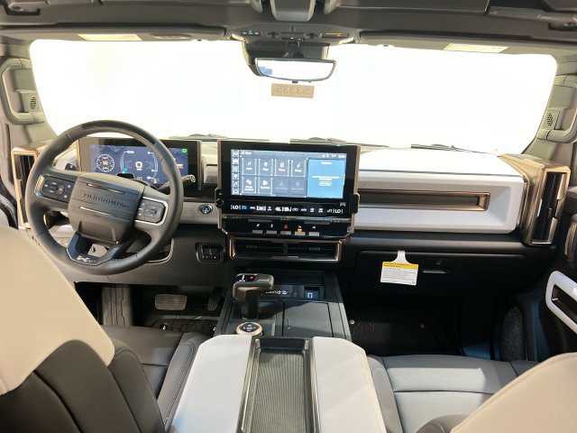 Used 2024 GMC Hummer EV 3X w/ Battery Pack, 24 Module Pack AWD/4WD image 18