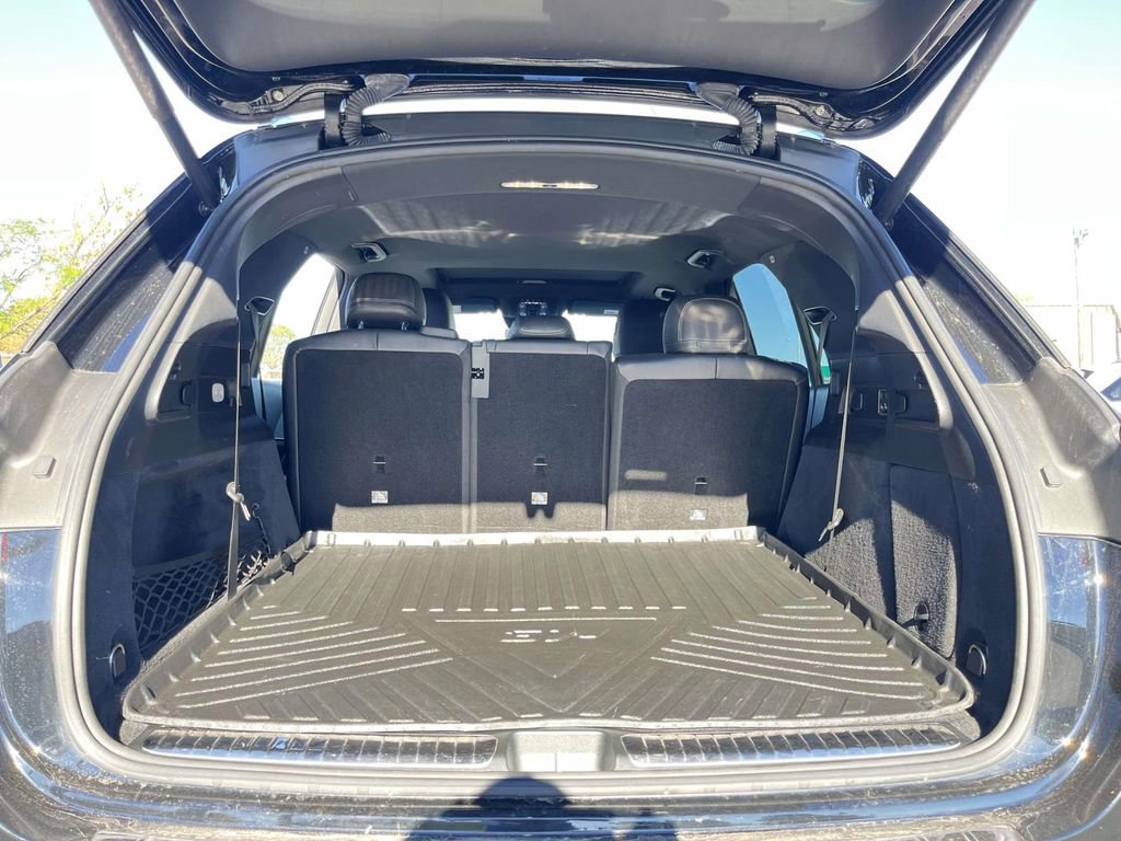 Used 2022 Mercedes-Benz GLE 350 w/ 3rd Row Seat Package image 10