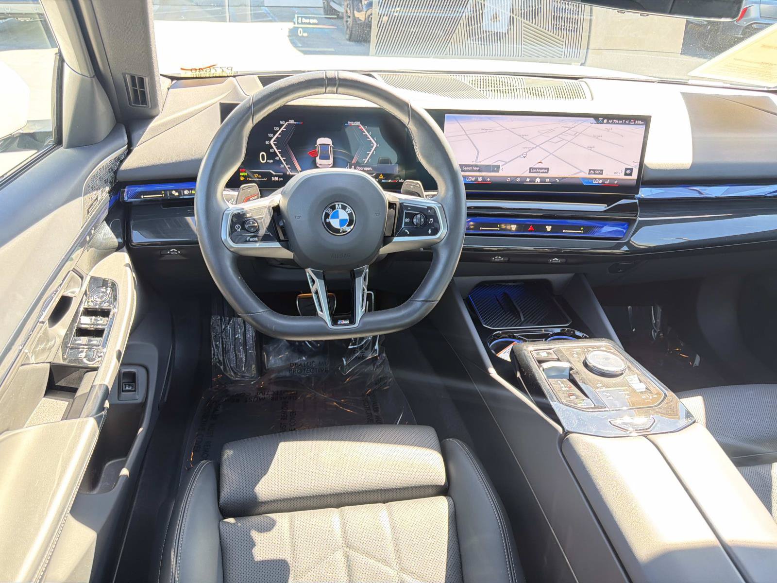 Used 2026 BMW 540i xDrive w/ M Sport Package AWD/4WD image 8