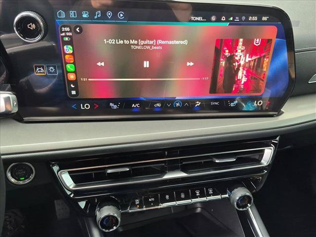 New 2027 Chevrolet Traverse LT w/ Driver Confidence Package FWD image 12