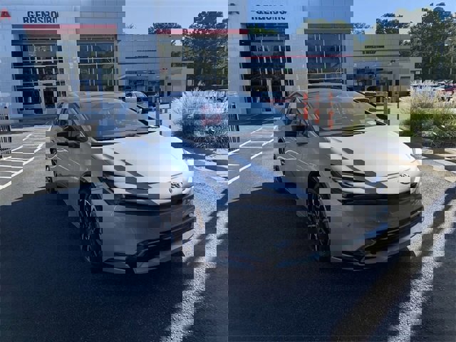 New 2025 Toyota Prius Plug-In Hybrid image 3