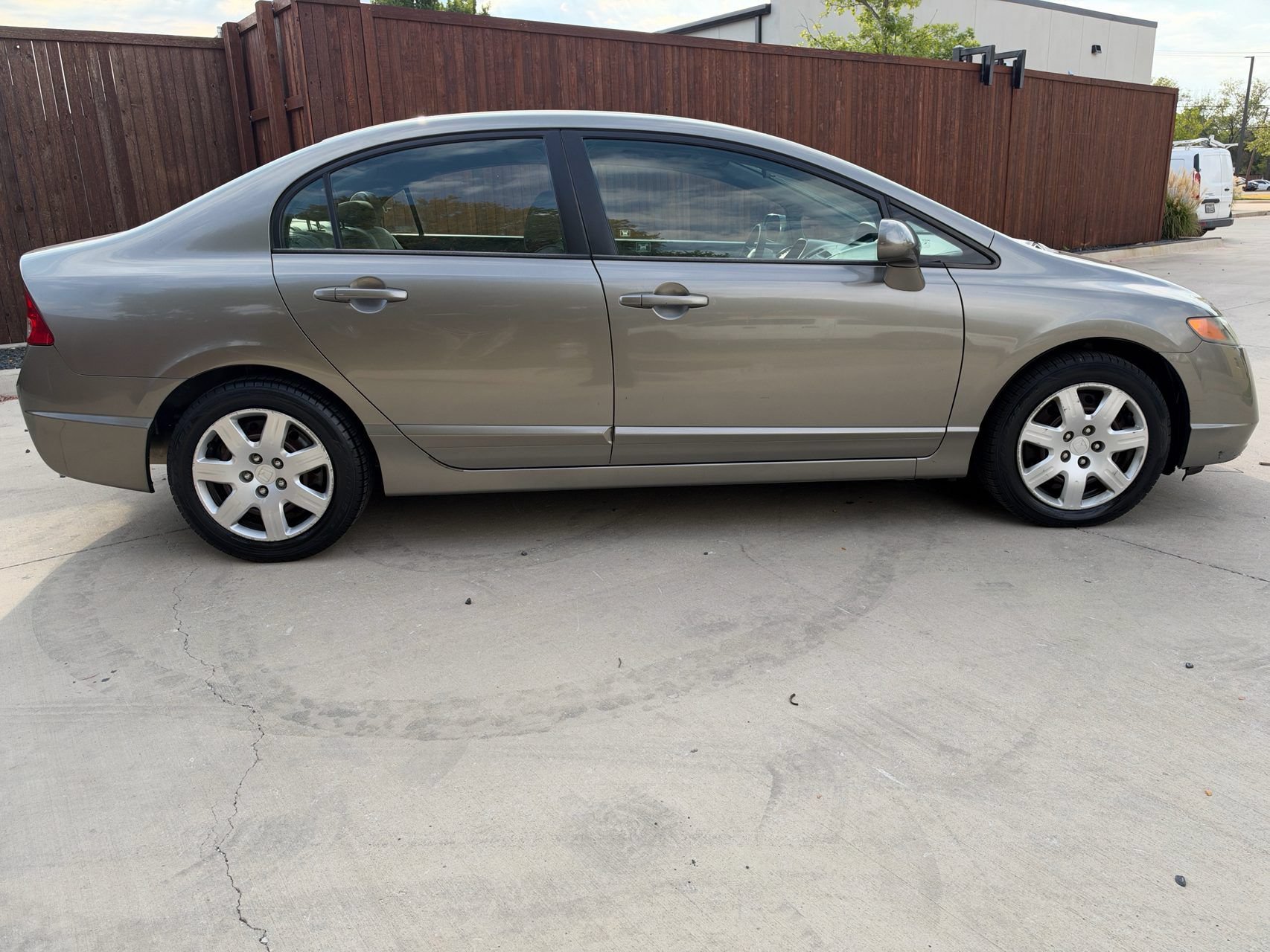 Used 2006 Honda Civic LX image 2