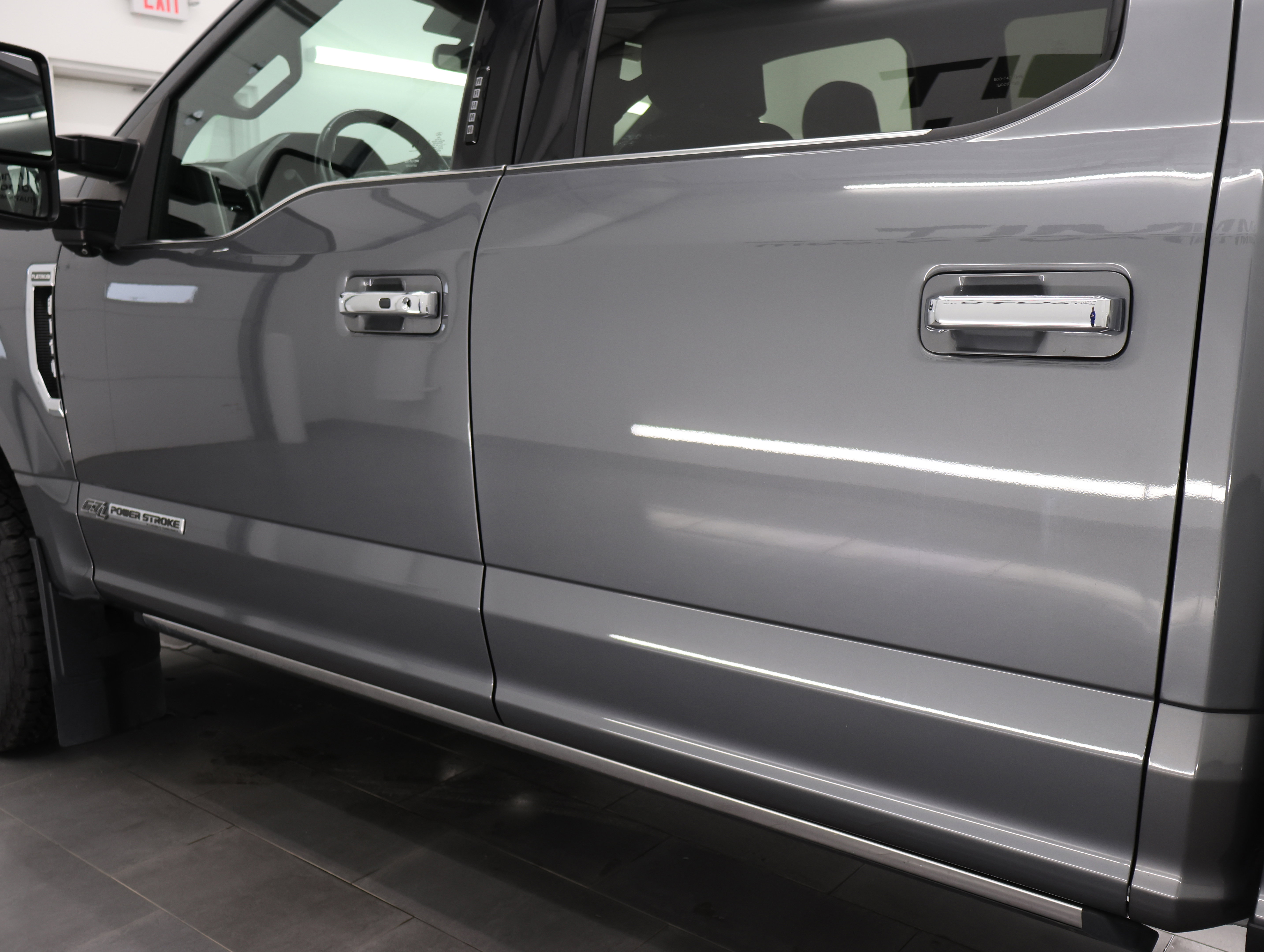 Used 2022 Ford F350 Platinum AWD/4WD image 39