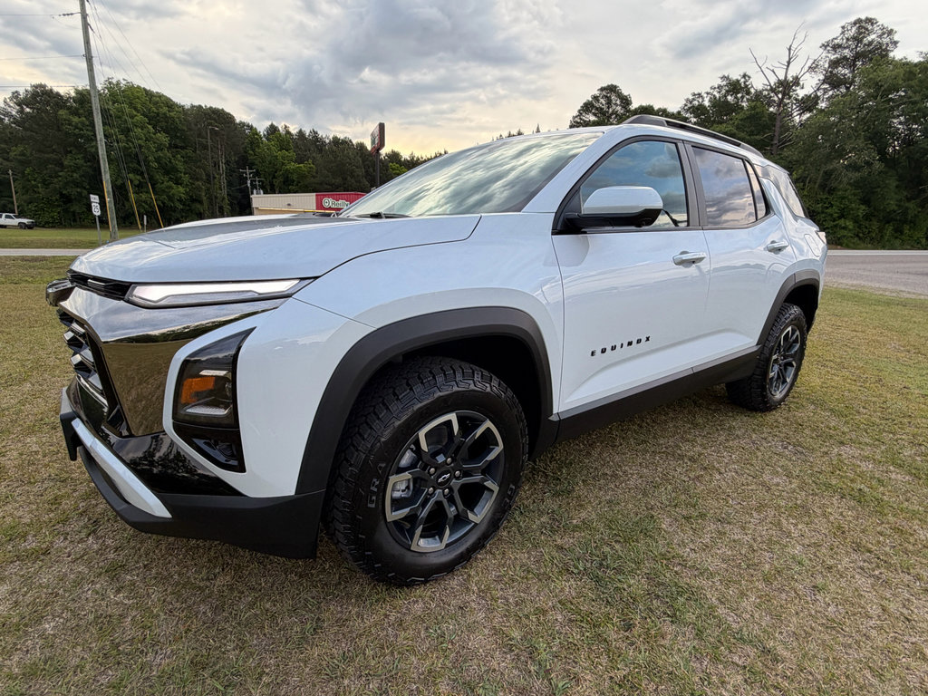 New 2026 Chevrolet Equinox ACTIV w/ Convenience Package III FWD image 26