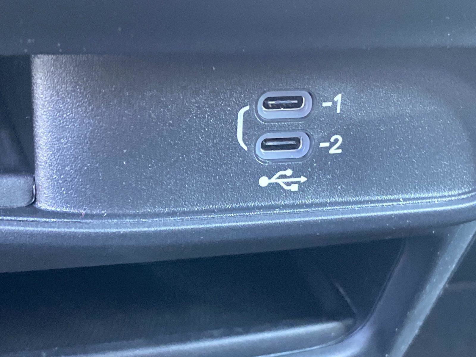 New 2026 Chrysler Pacifica Select image 26