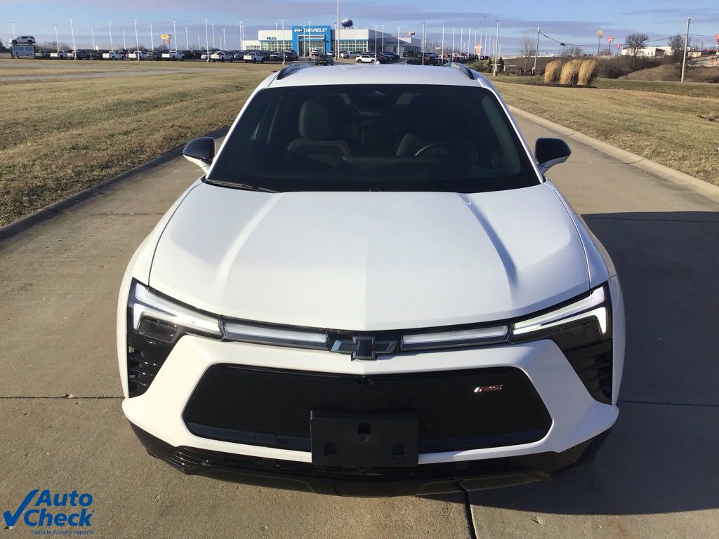 Used 2024 Chevrolet Blazer EV RS image 13