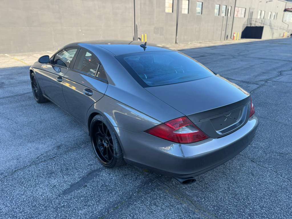 Used 2007 Mercedes-Benz CLS 550 CLS 550 4dr Sedan image 14