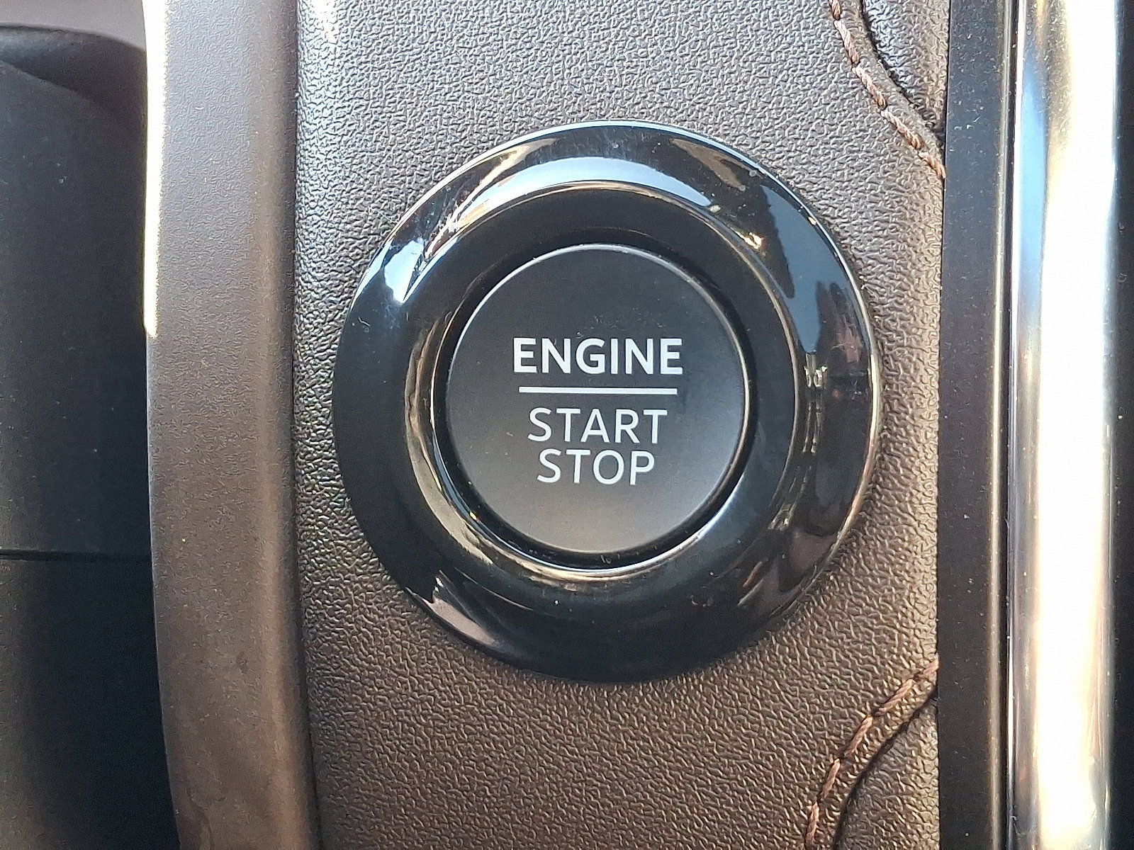 Certified 2025 Ford Expedition King Ranch image 27