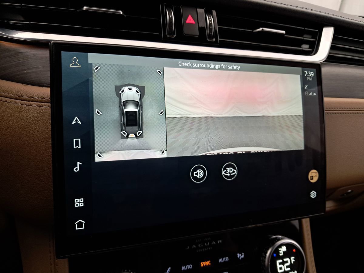 Used 2021 Jaguar F-PACE S image 21