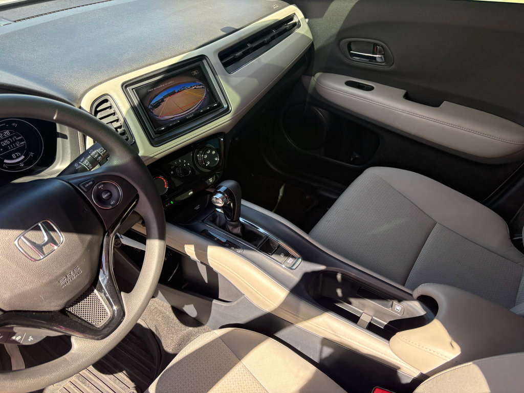 Certified 2022 Honda HR-V LX image 16