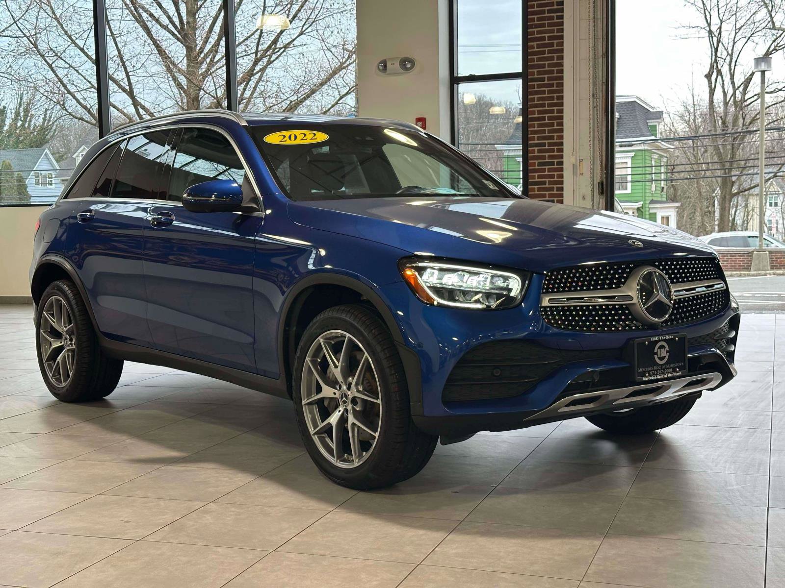Certified 2022 Mercedes-Benz GLC 300 4MATIC image 2