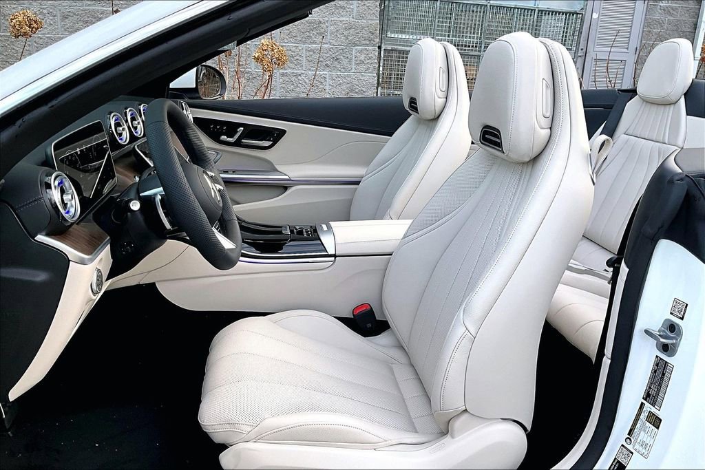 New 2026 Mercedes-Benz CLE 450 4MATIC Cabriolet image 9