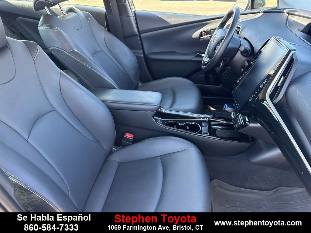 Used 2021 Toyota Prius Prime XLE image 26