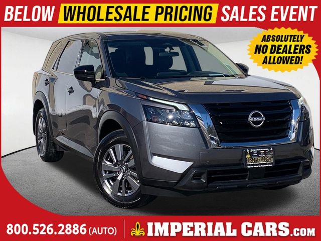 Used 2025 Nissan Pathfinder S