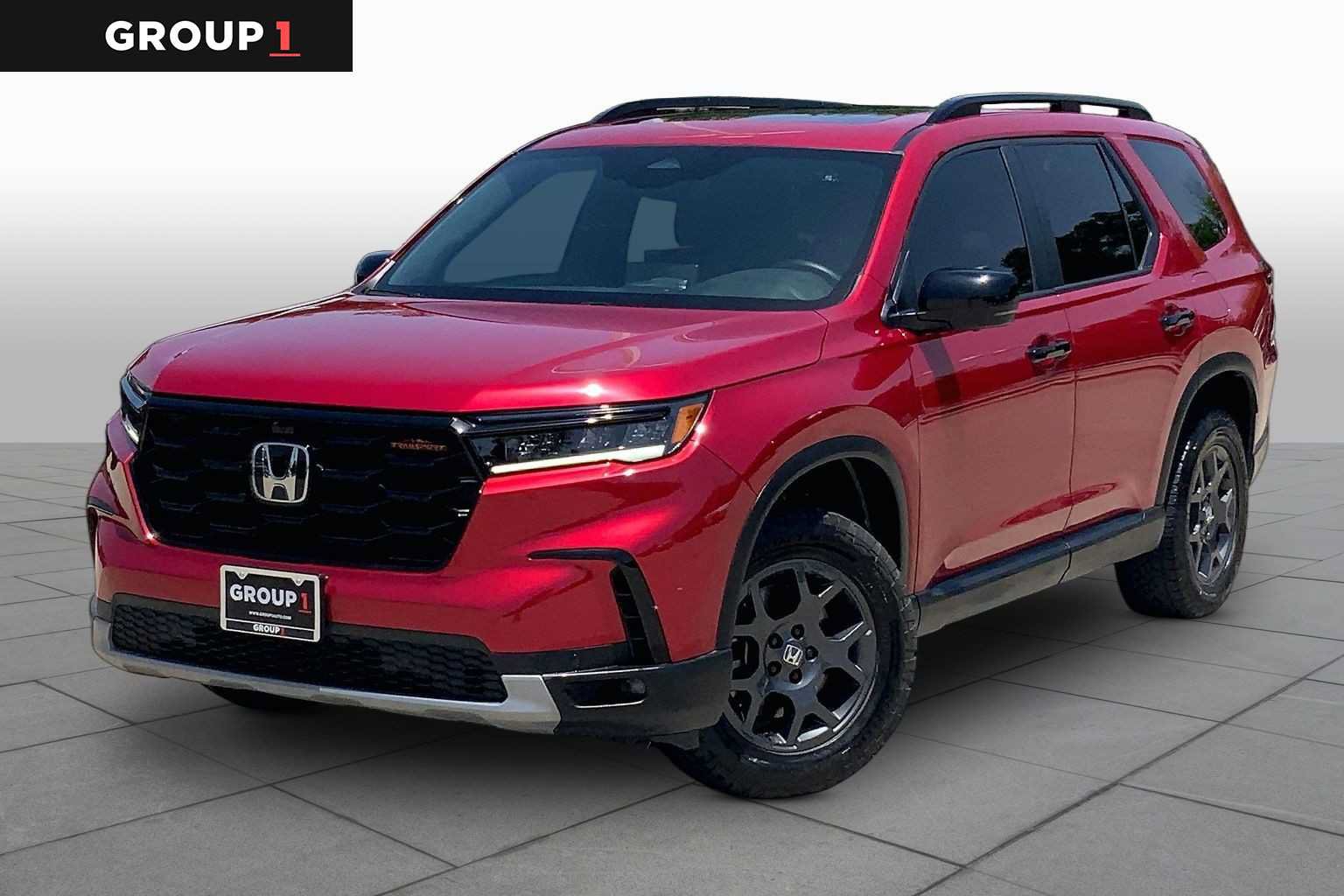 Used 2025 Honda Pilot TrailSport