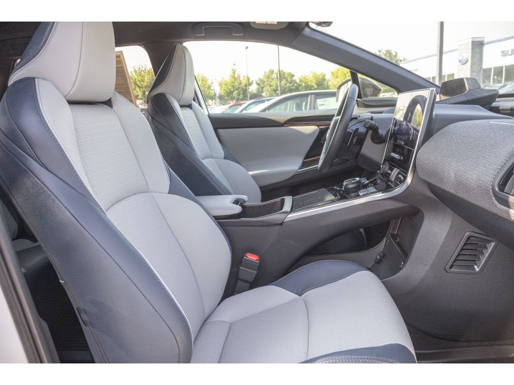Certified 2023 Subaru Solterra AWD image 11
