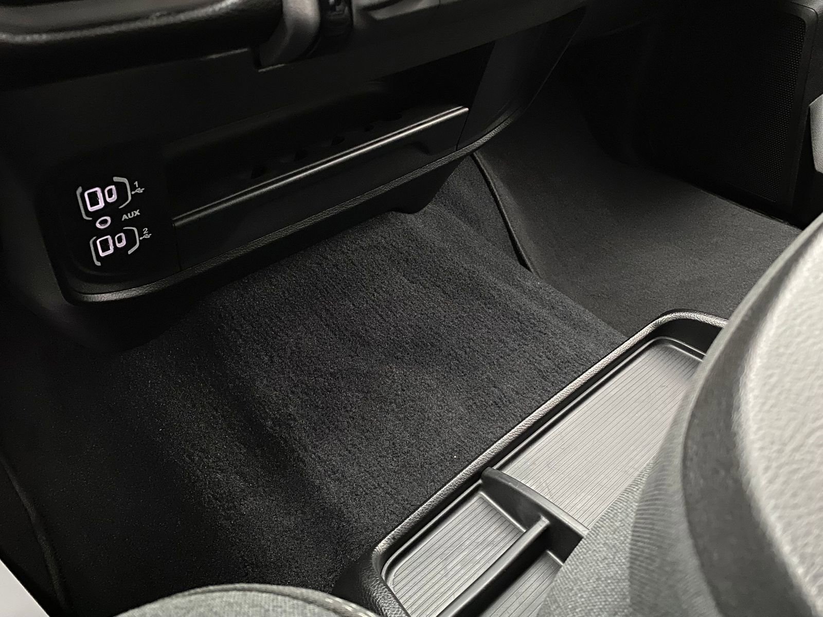 Used 2025 RAM 2500 Lone Star image 23