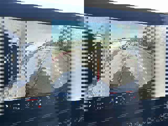 Used 2024 GMC Hummer EV 2X AWD/4WD image 14