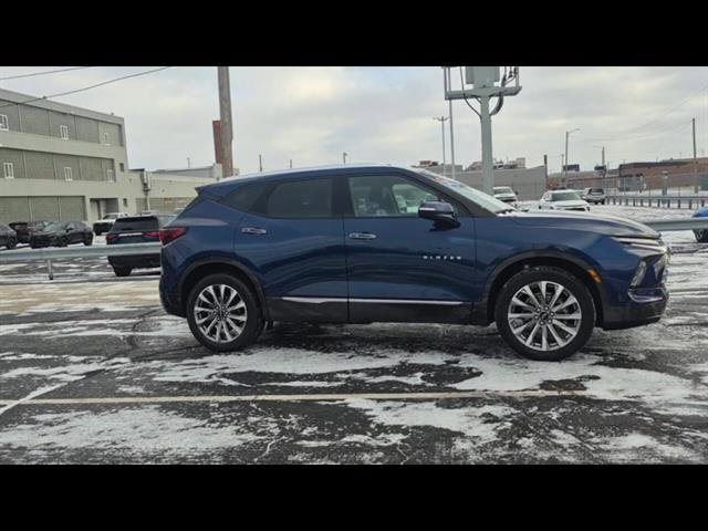 Certified 2023 Chevrolet Blazer Premier AWD/4WD image 42