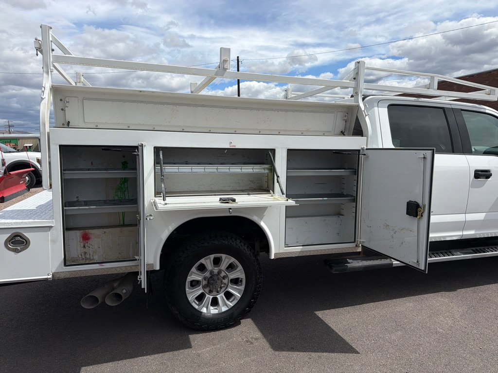 Used 2021 Ford F350 XLT AWD/4WD image 5