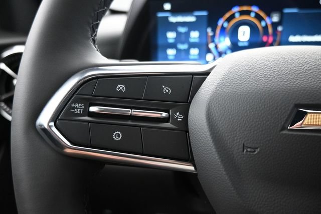 New 2027 Chevrolet Equinox LT w/ Convenience Package II FWD image 15