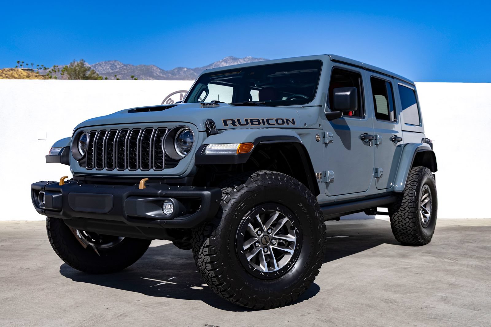 Used 2024 Jeep Wrangler Unlimited Rubicon 392 AWD/4WD image 8