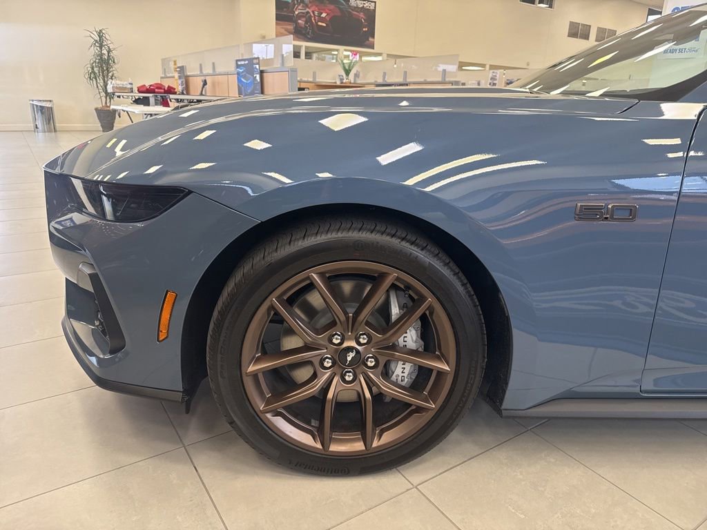 Used 2026 Ford Mustang GT Premium w/ Bronze Appearance Package RWD image 6