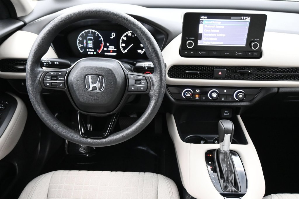 Used 2024 Honda HR-V LX image 5