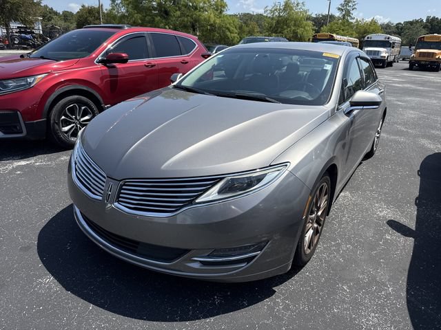Used 2015 Lincoln MKZ w/ Equipment Group 101A Select FWD image 2