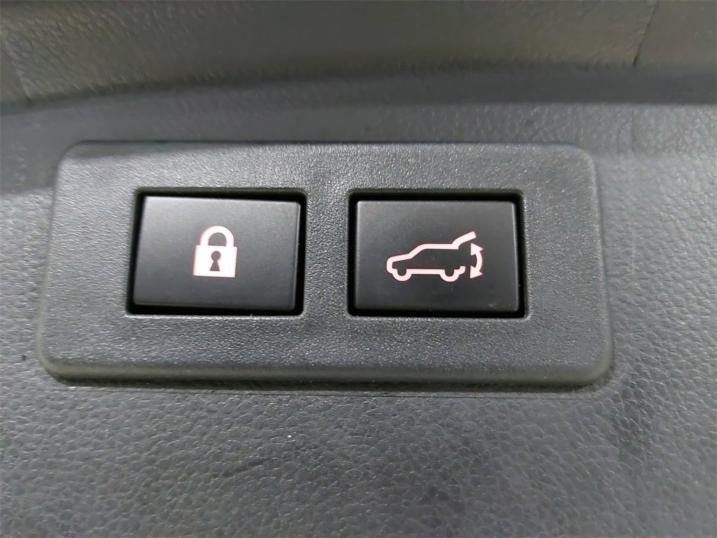 Used 2023 Subaru Outback Limited image 13