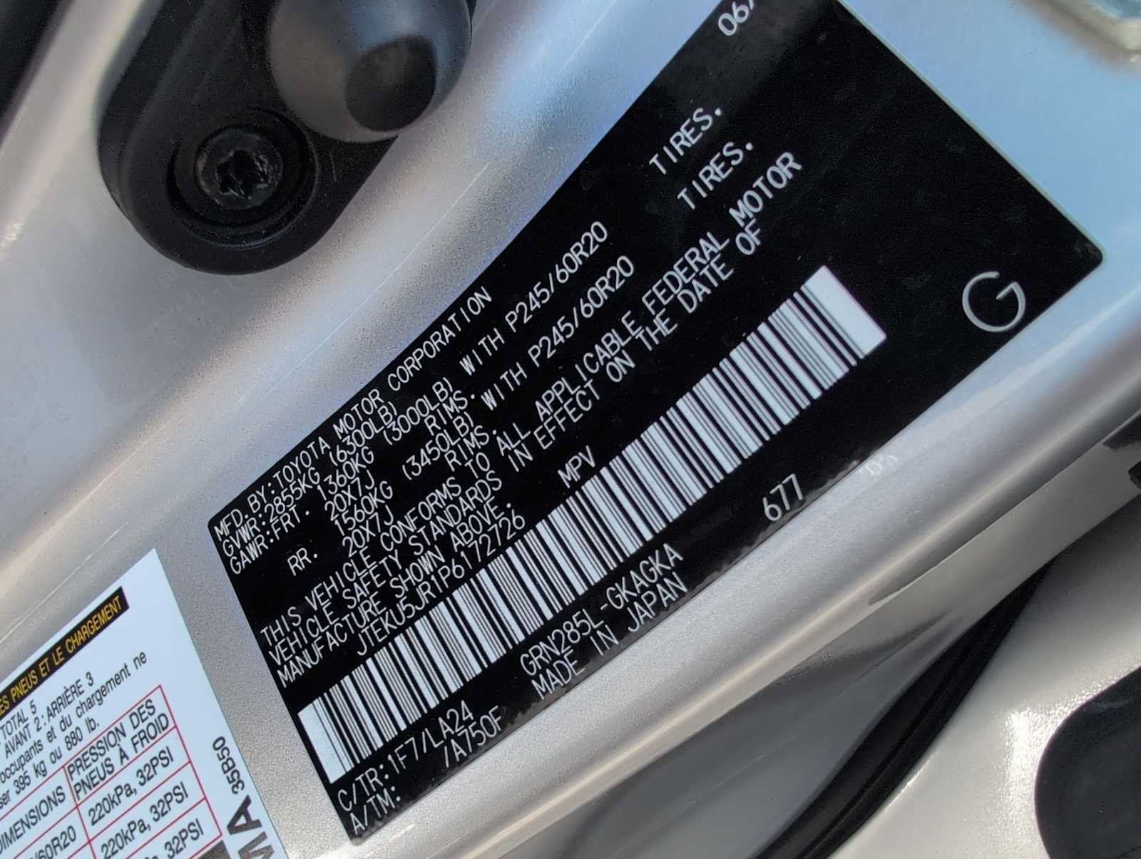 Used 2023 Toyota 4Runner Limited AWD/4WD image 32