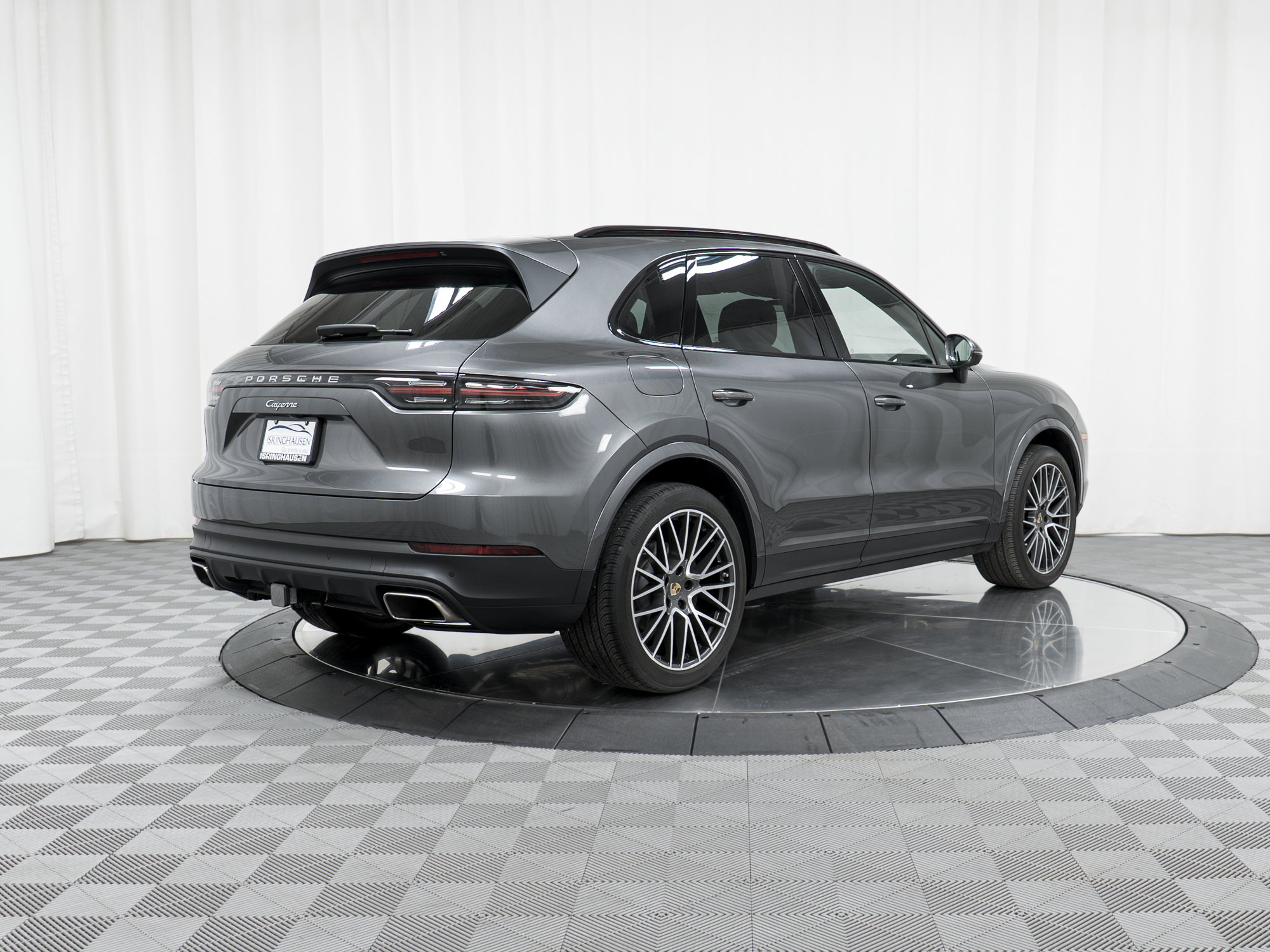 Certified 2023 Porsche Cayenne image 7