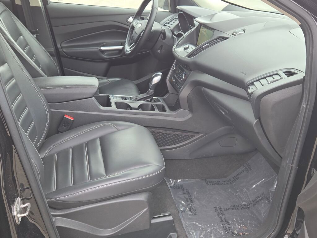 Used 2019 Ford Escape SEL image 6