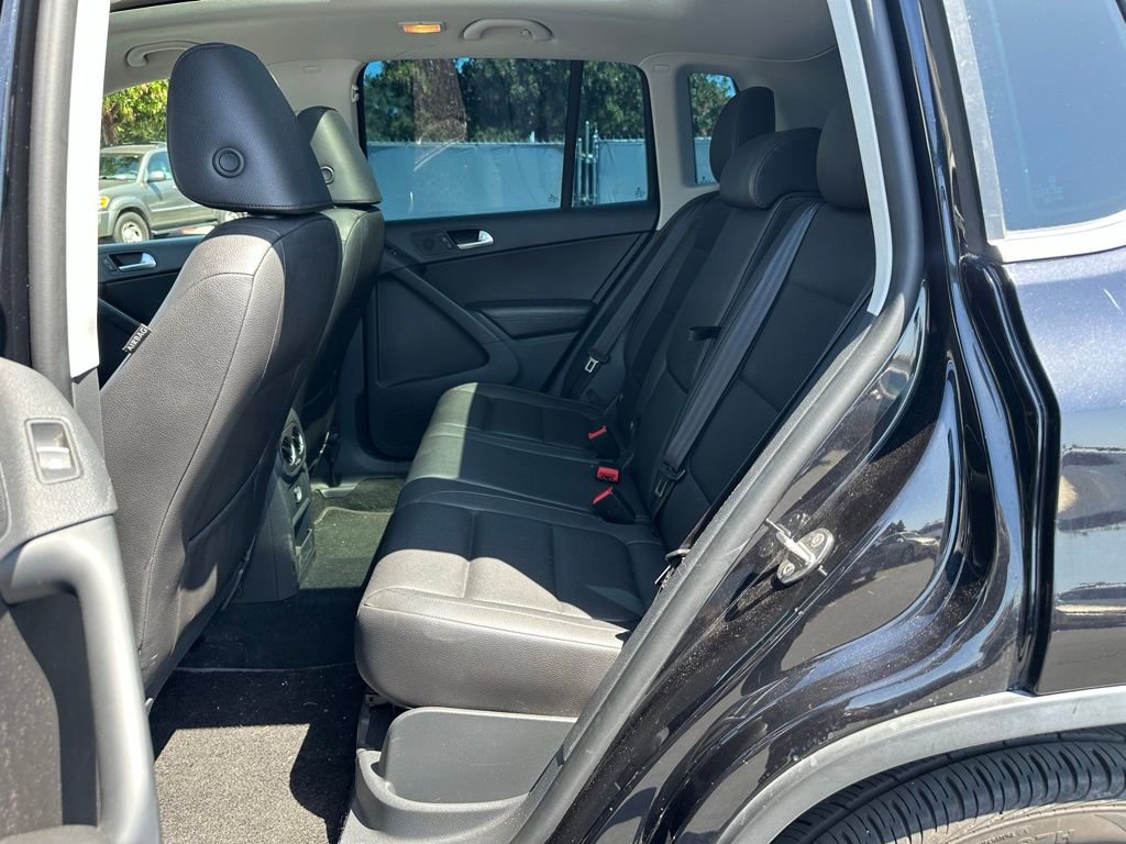 Used 2013 Volkswagen Tiguan SE AWD/4WD image 8