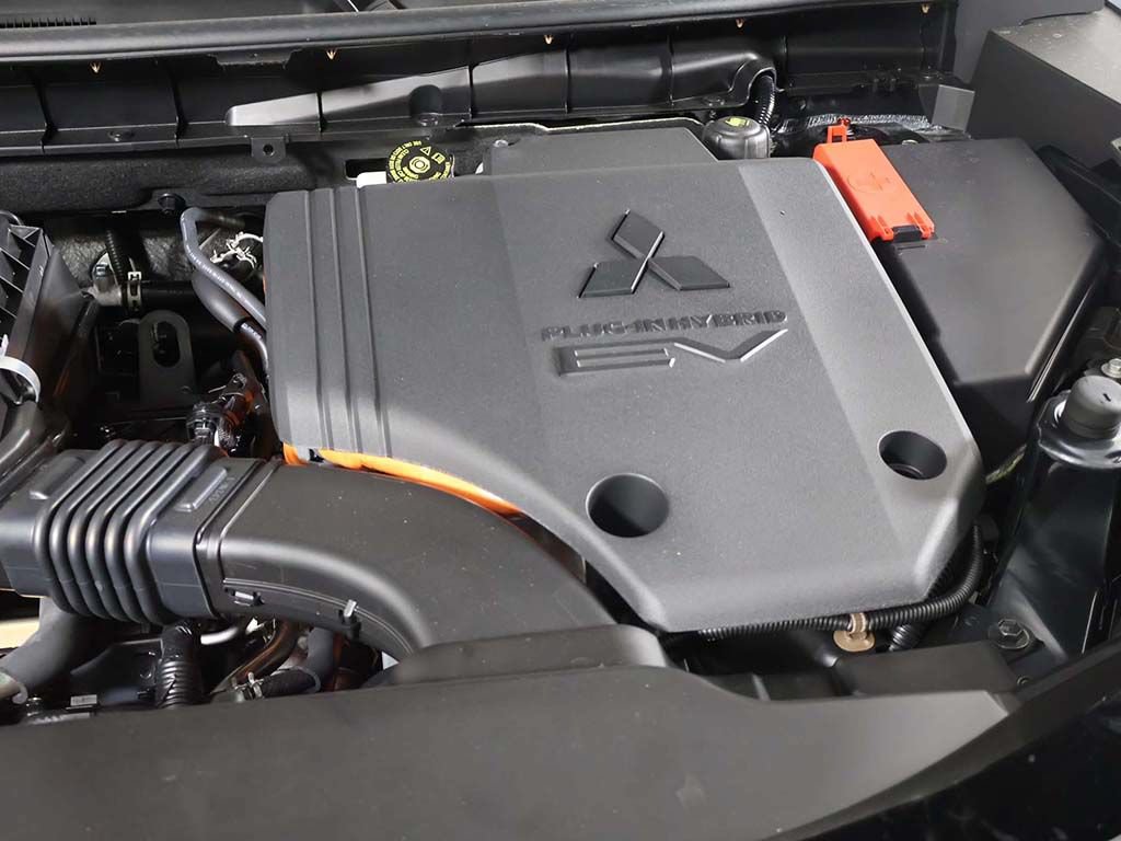 New 2026 Mitsubishi Outlander SEL AWD/4WD image 24