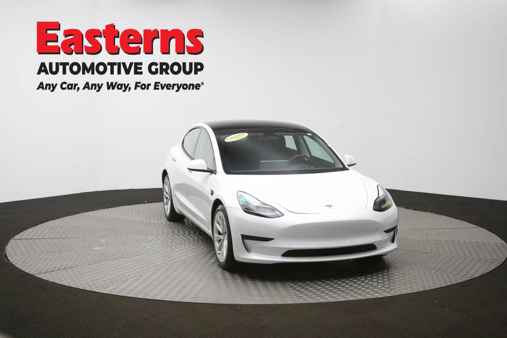 Used 2023 Tesla Model 3 Standard Range image 49