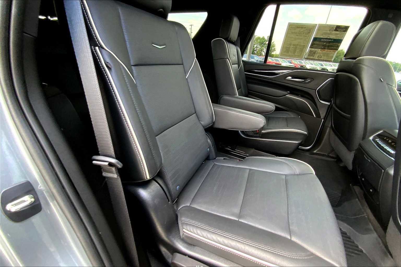 Used 2023 Cadillac Escalade Sport image 19