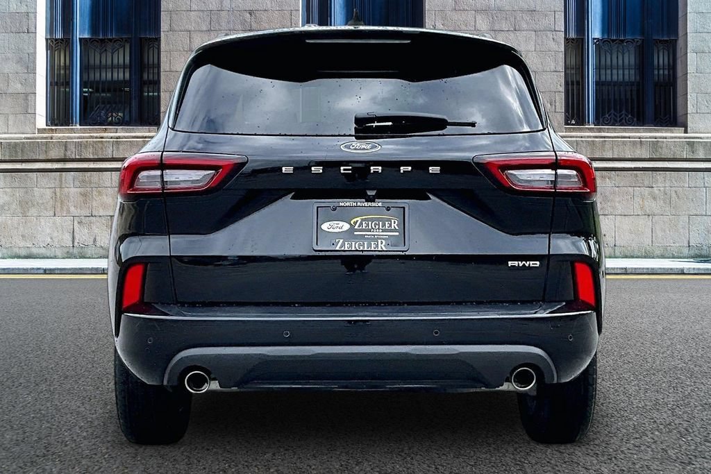 Certified 2023 Ford Escape ST-Line Select w/ Tech Pack #2 AWD/4WD image 4