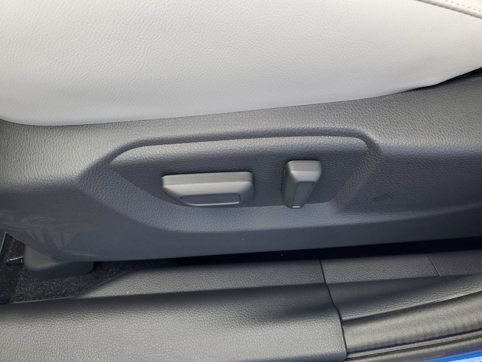 New 2026 Mitsubishi Eclipse Cross SEL image 7