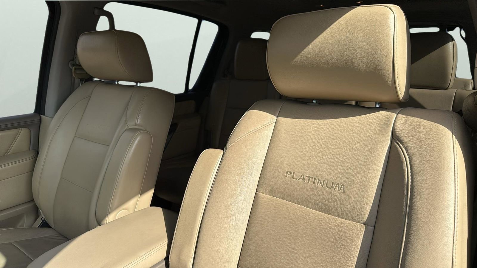 Used 2015 Nissan Armada Platinum image 9