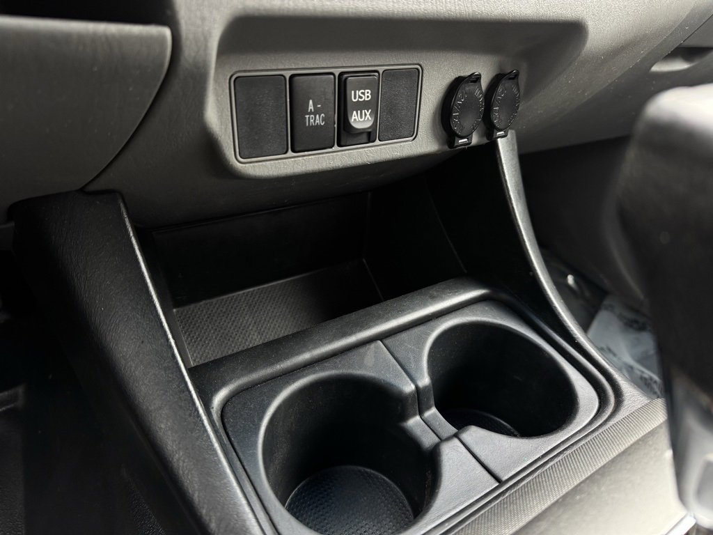 Used 2012 Toyota Tacoma 4x4 Double Cab image 9