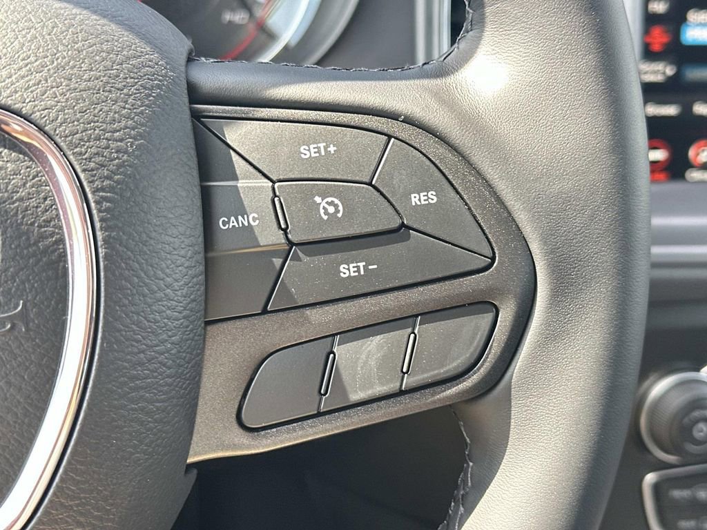 Used 2023 Dodge Charger SXT RWD image 23