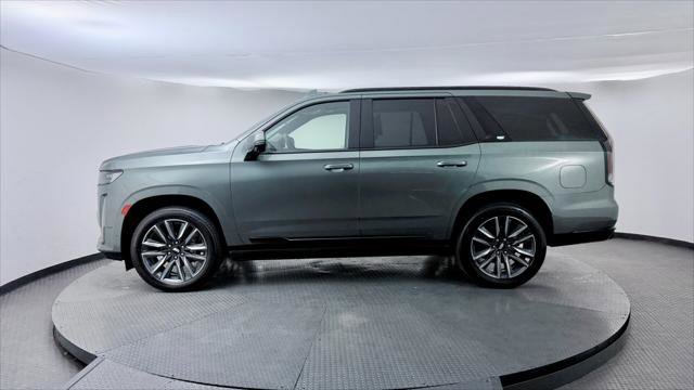 Used 2023 Cadillac Escalade Sport Platinum AWD/4WD image 3