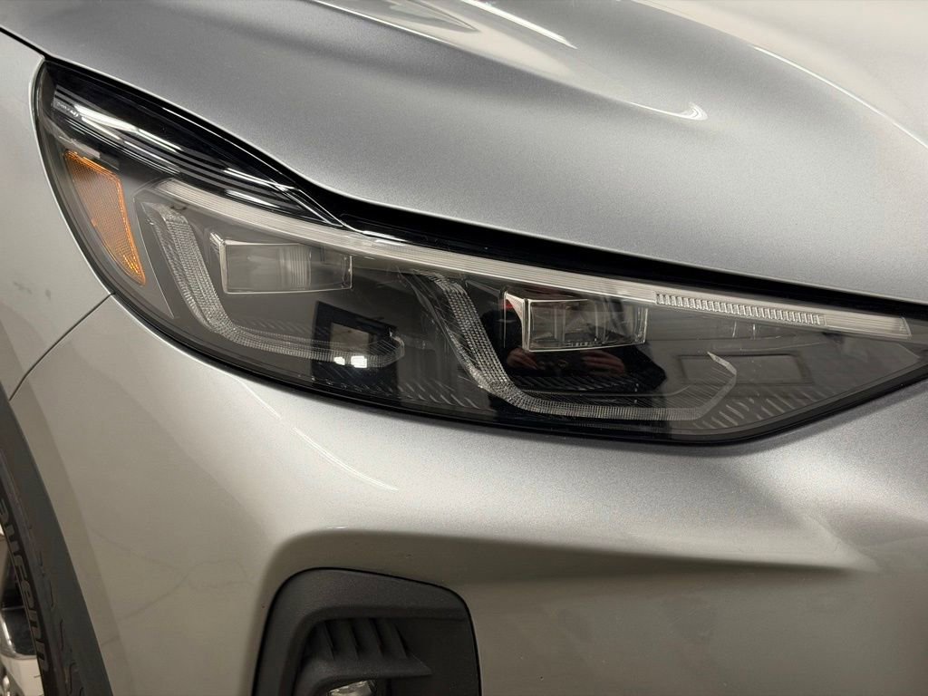 Used 2024 Ford Escape Platinum image 15