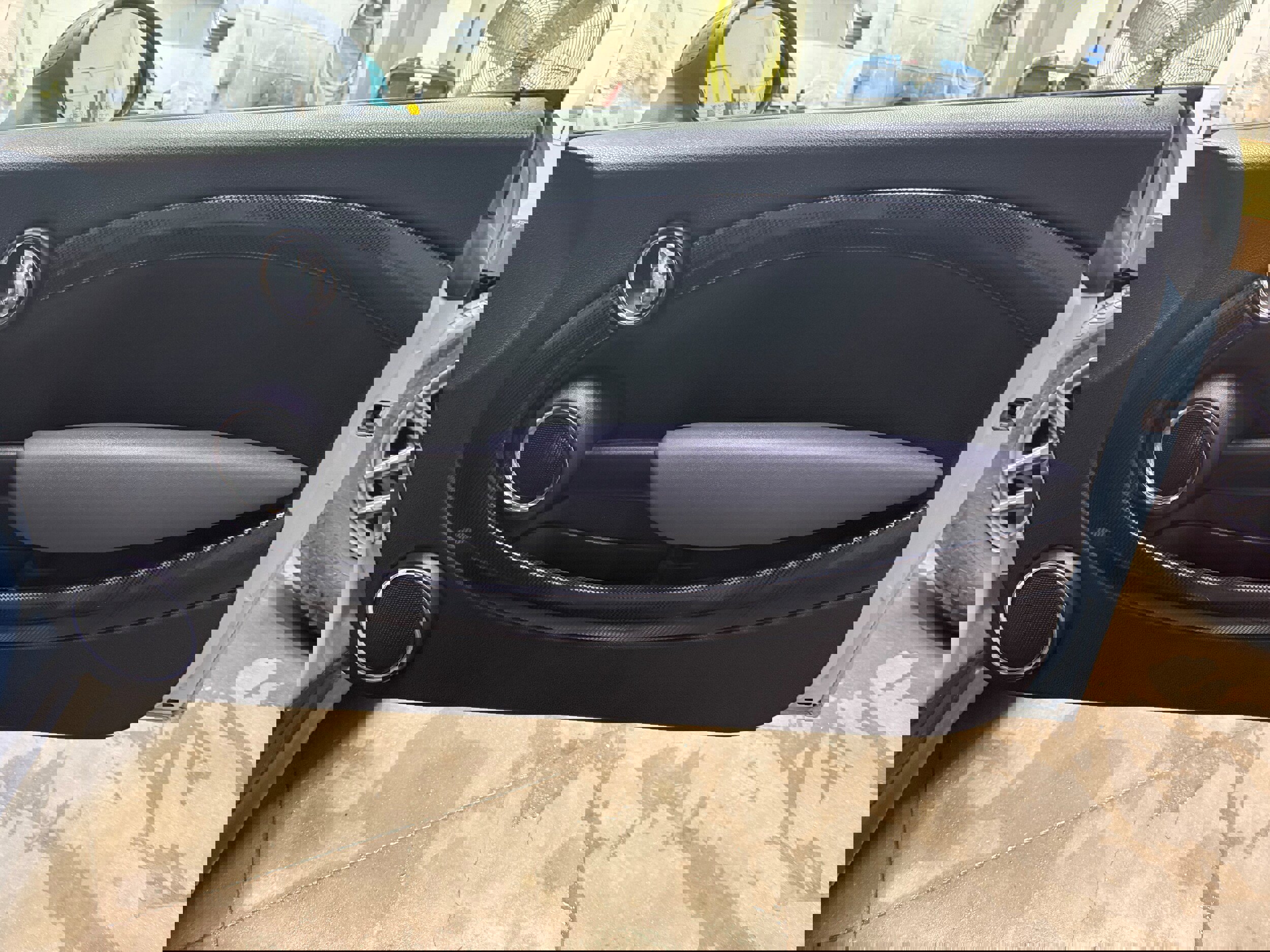 Used 2011 MINI Cooper S image 8