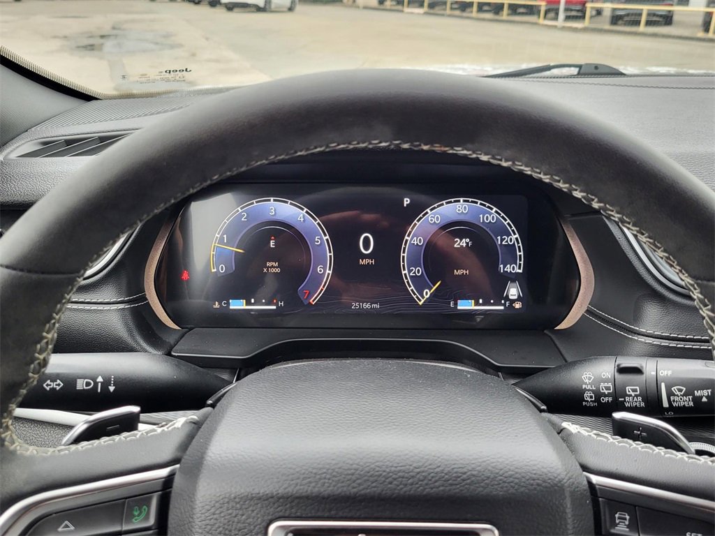 Used 2023 Jeep Grand Cherokee Altitude image 25