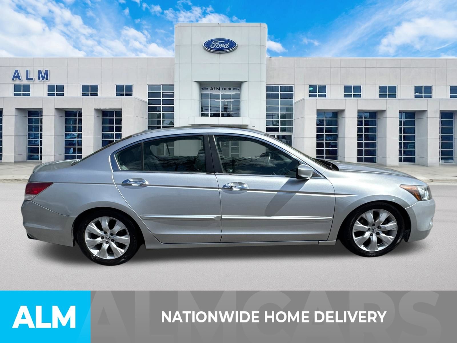 Used 2010 Honda Accord EX-L image 4