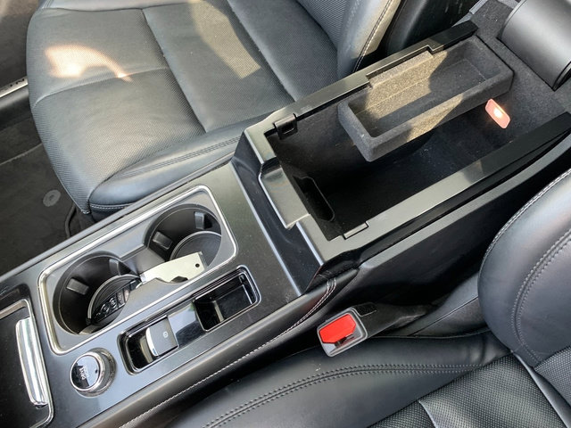 Used 2022 Lincoln Corsair AWD w/ Premium Package image 25