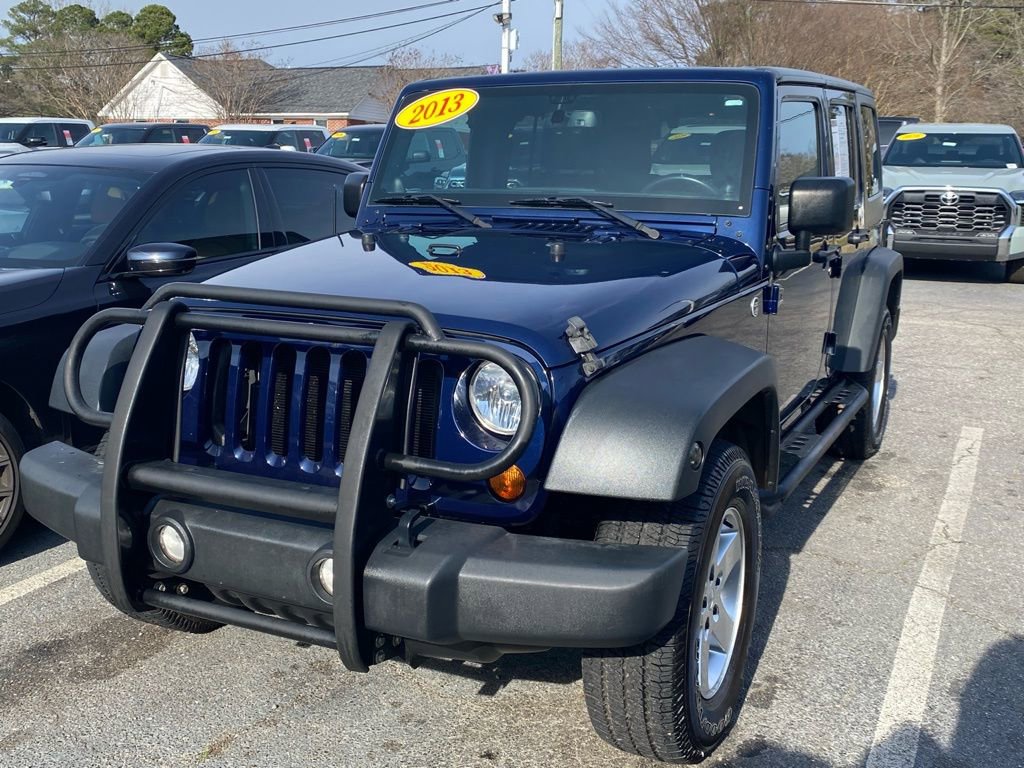 Used 2013 Jeep Wrangler Unlimited Sport image 2
